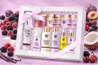 Main Character Gift Set