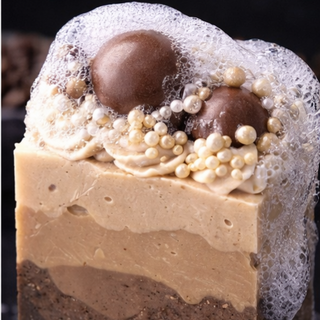 Beer & Bourbon Cold-processed Scrub Bar Soap